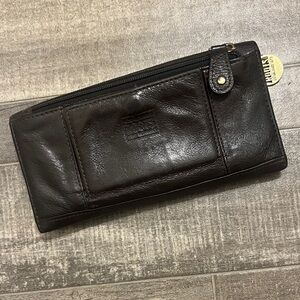 Roots Rich Brown Leather Wallet